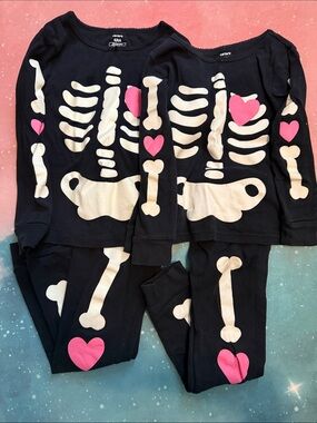 Carter's Black Pajama Set White Skeleton and Pink Hearts Accents size 6 & 5